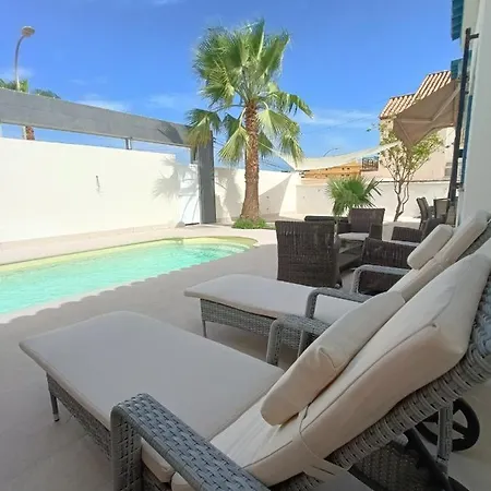 Stunning In Aguadulce, Almeria Private Pool 400 Sqm Area 800m Villa Aguadulce (Almeria)